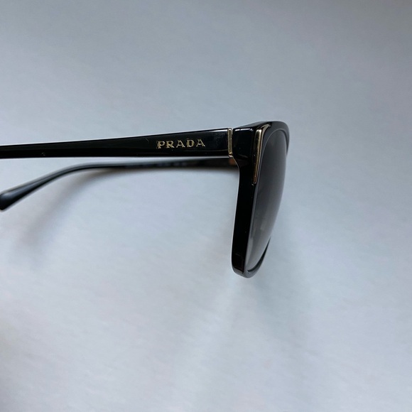 NEW Prada Sunglasses - Picture 12 of 14